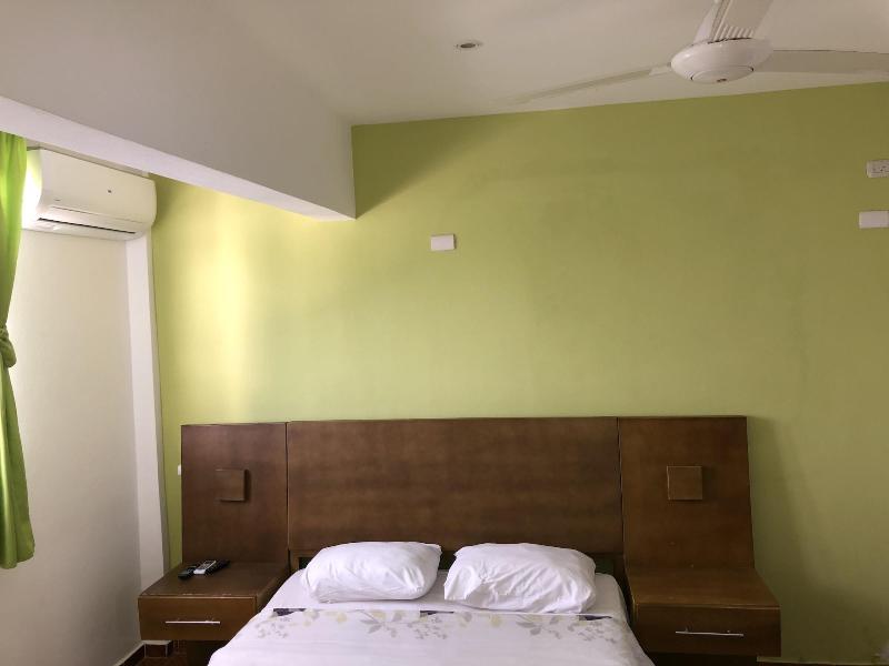 Figaro Hotel Boutique image