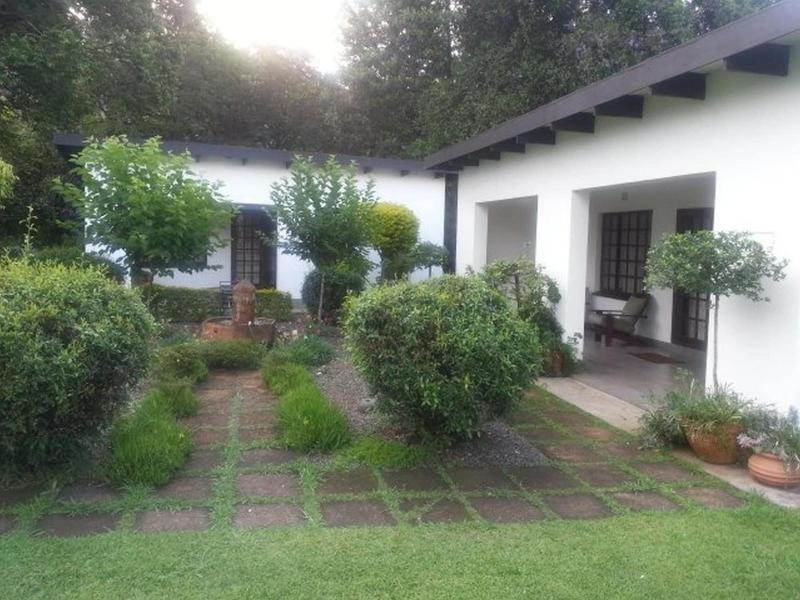 PlumbagoÂ GuestÂ House image
