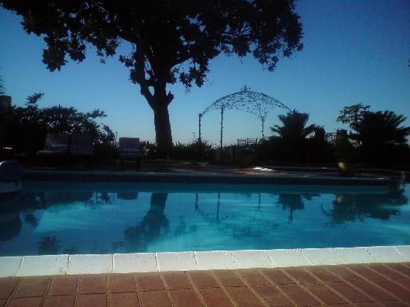 PlumbagoÂ GuestÂ House image