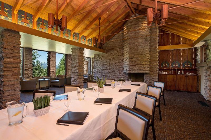 The Lodge At Nakoma image