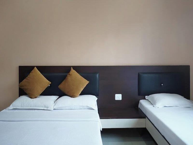 Hotel Grand Luit image