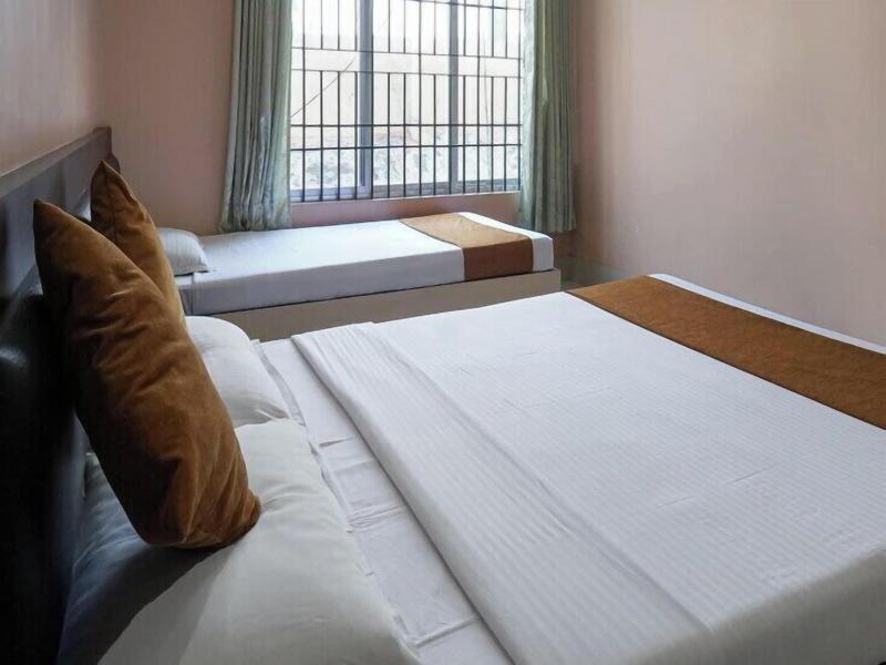 Hotel Grand Luit image