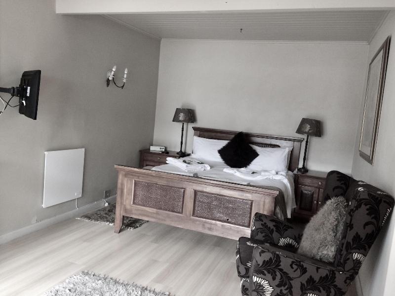Harfield Guest Villa image