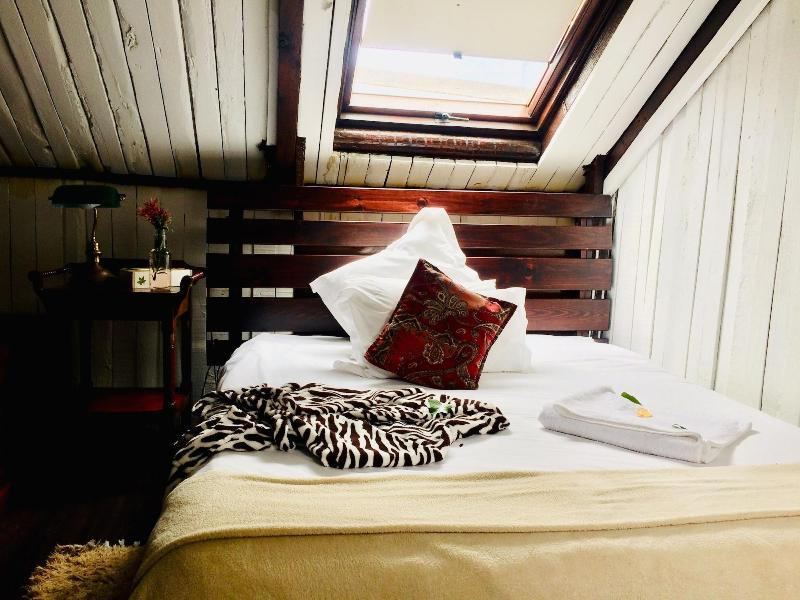 Harfield Guest Villa image