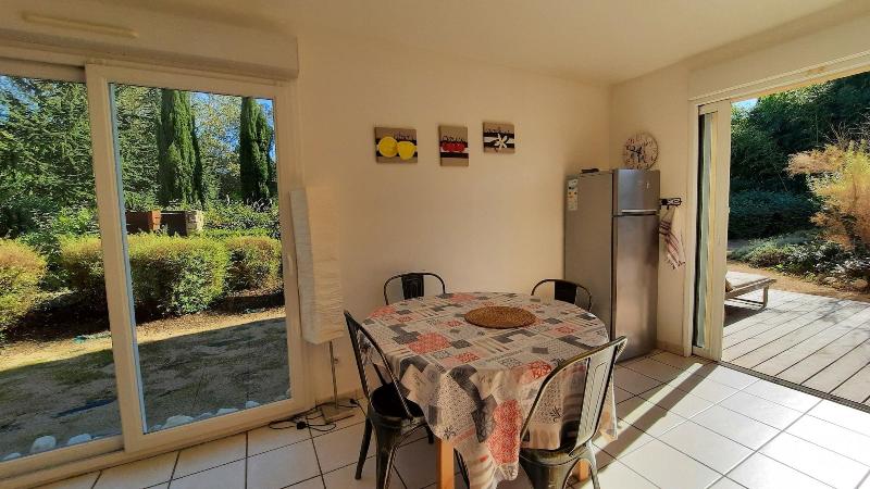 Puravida Lodge & Apparts image