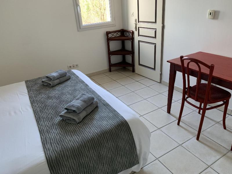 Puravida Lodge & Apparts image