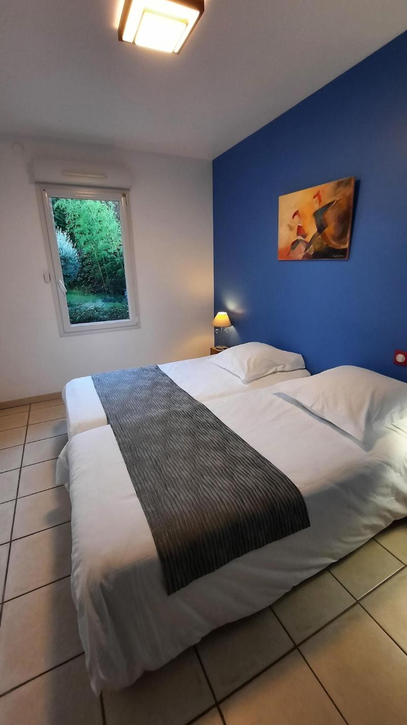 Puravida Lodge & Apparts image