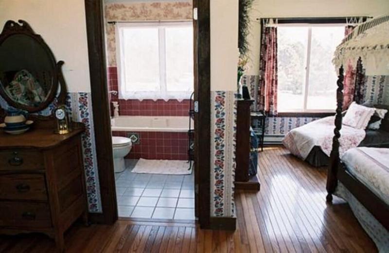 Gardenview Bed And Breakfast image