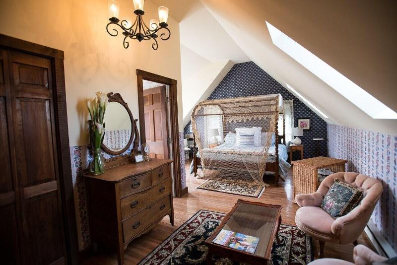 Gardenview Bed And Breakfast image