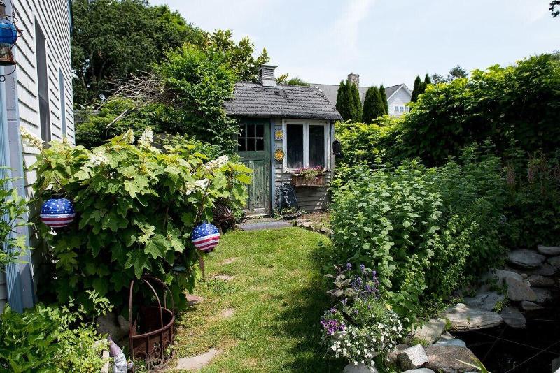 Gardenview Bed And Breakfast image