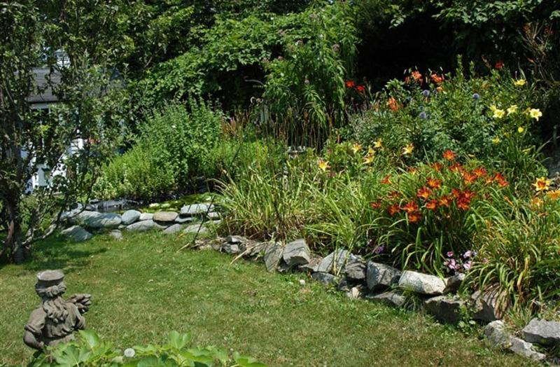 Gardenview Bed And Breakfast image