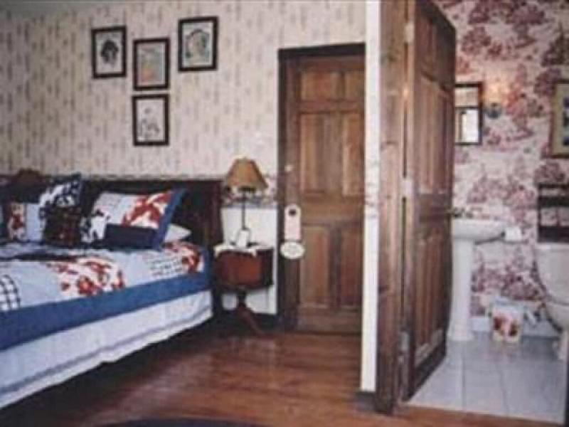 Gardenview Bed And Breakfast image