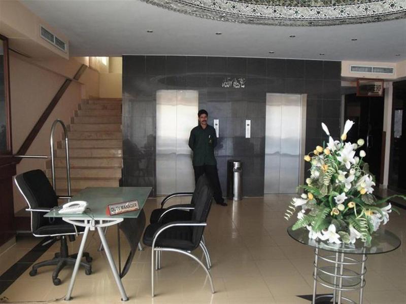 Hotel Crown Inn photo 5