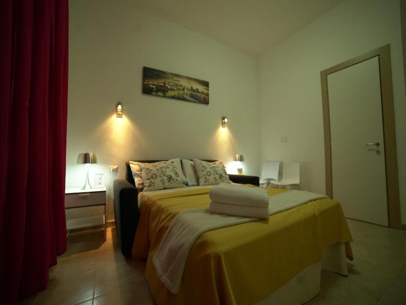Gateway Residence image