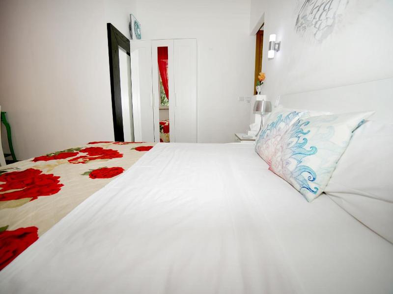 Gateway Residence image