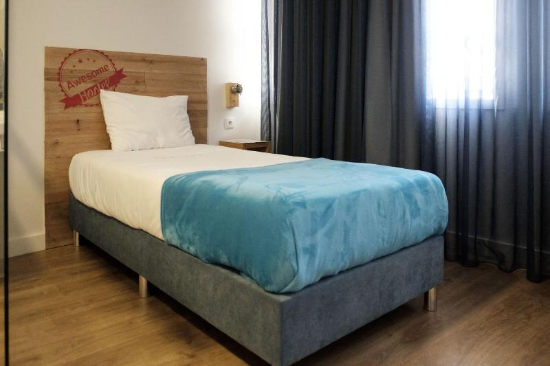 Hi Go Hostel & Suites image
