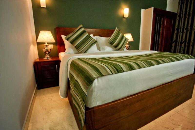 Hotel Travellers Nest image