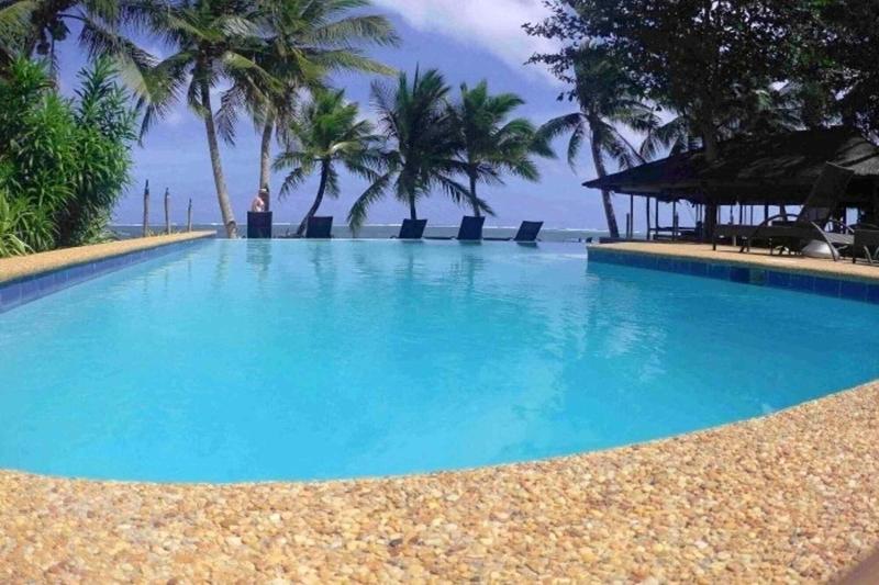 Romantic Beach Villas image