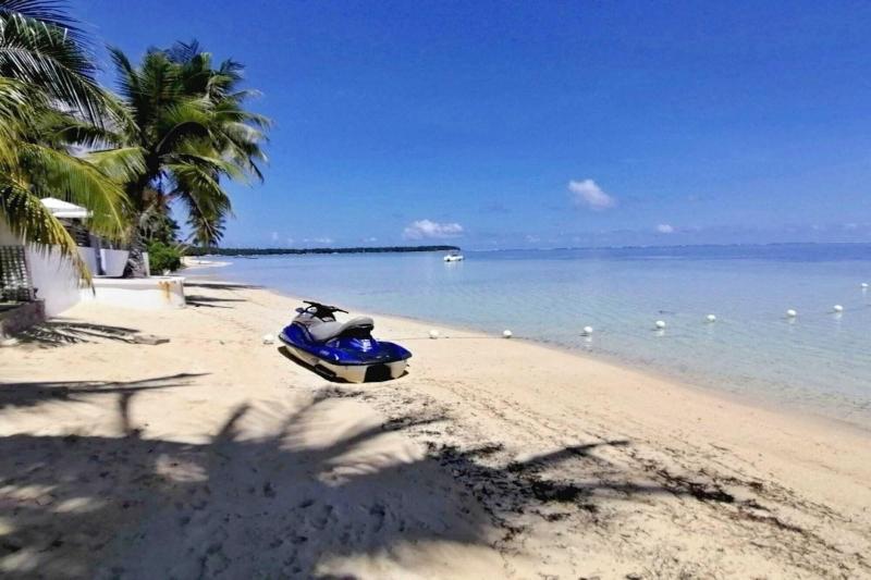 Romantic Beach Villas image