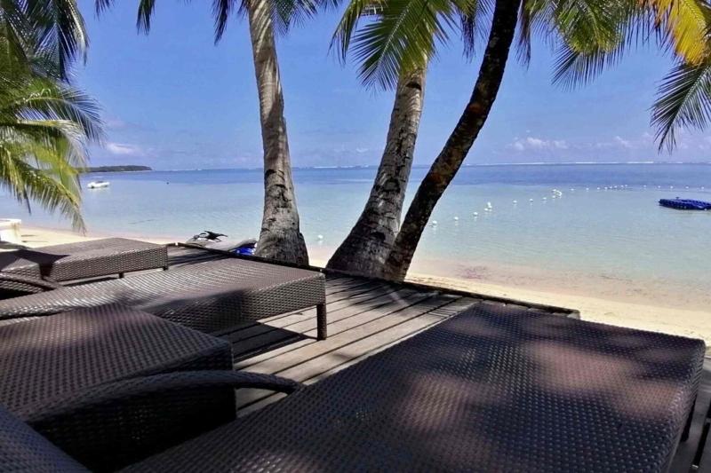 Romantic Beach Villas image