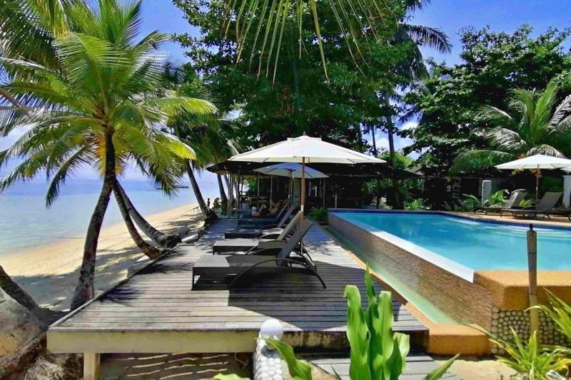 Romantic Beach Villas image