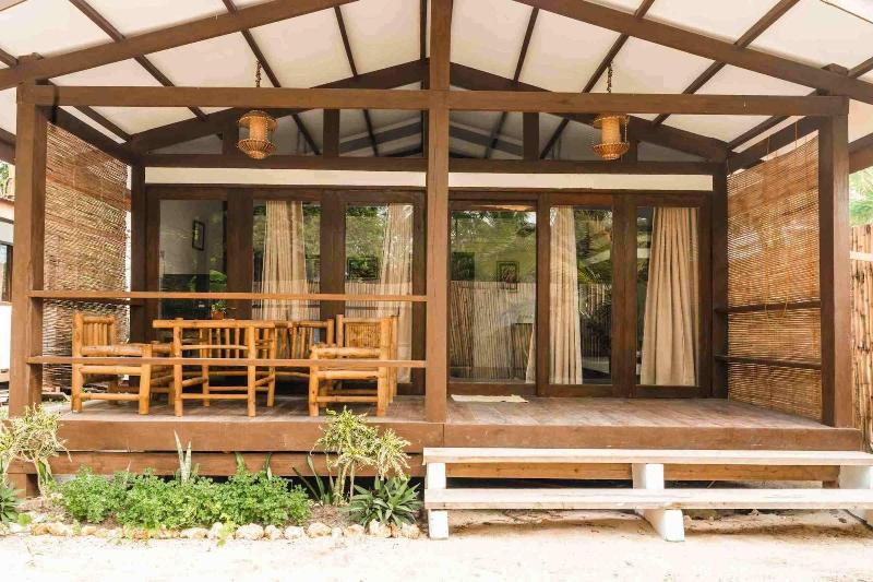 Romantic Beach Villas image