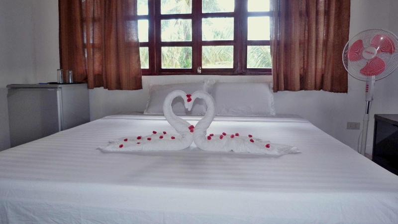 Romantic Beach Villas image