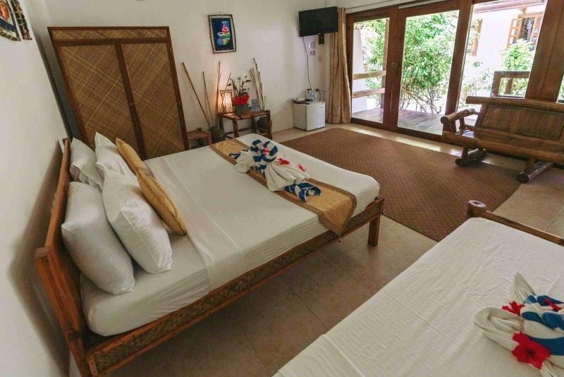 Romantic Beach Villas image