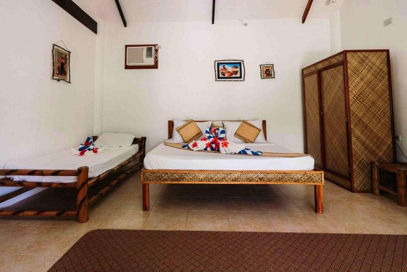 Romantic Beach Villas image