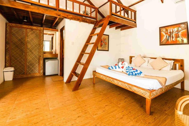 Romantic Beach Villas image