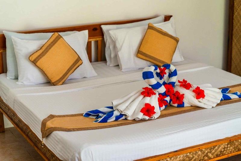 Romantic Beach Villas image