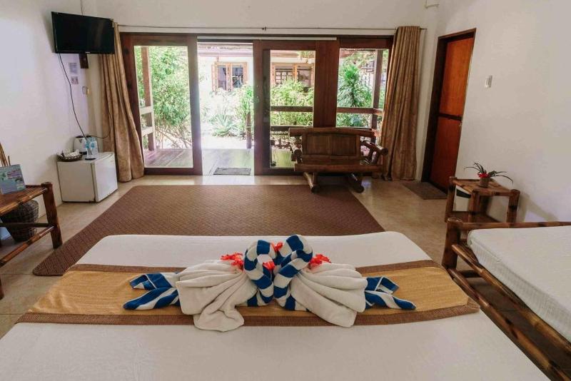 Romantic Beach Villas image