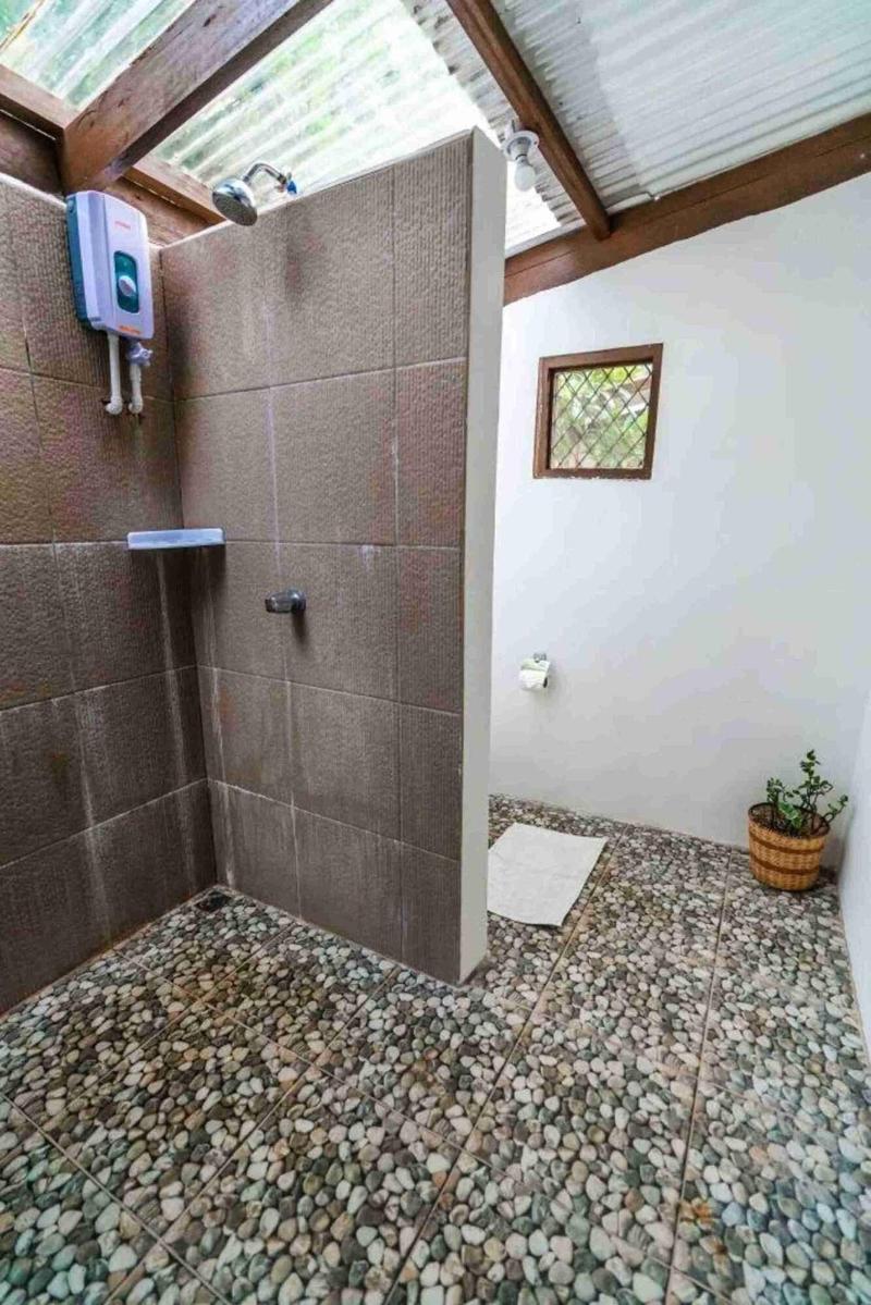 Romantic Beach Villas image