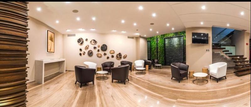 Hotel Zenith image