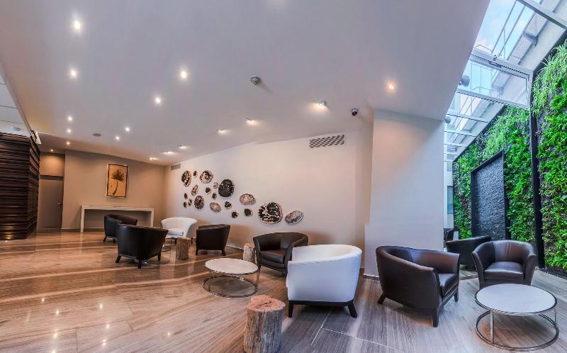 Hotel Zenith image