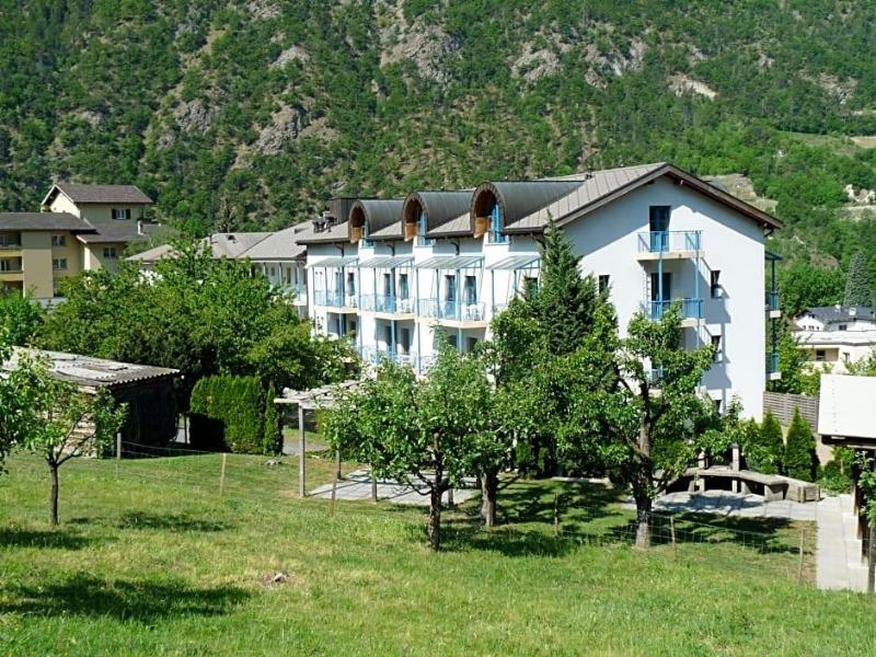 Hotel & Bildungshaus St Jodern image
