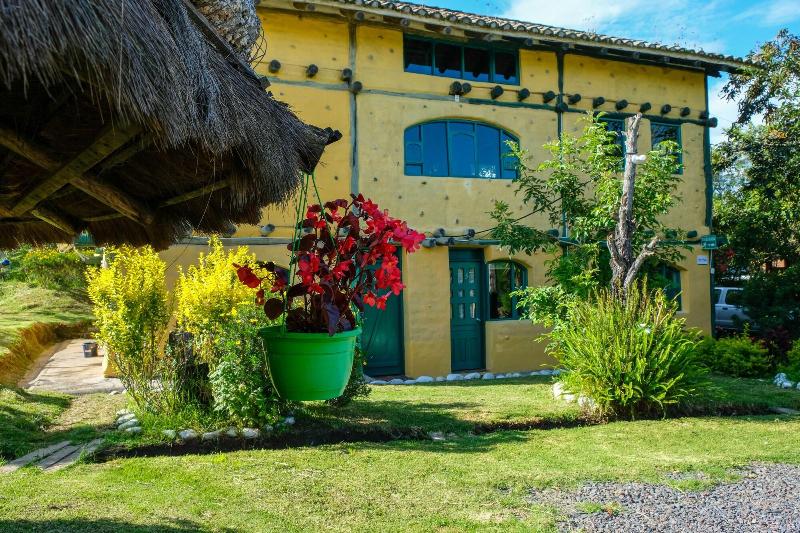 Hostal Colibrí Aeropuerto - Hostel image