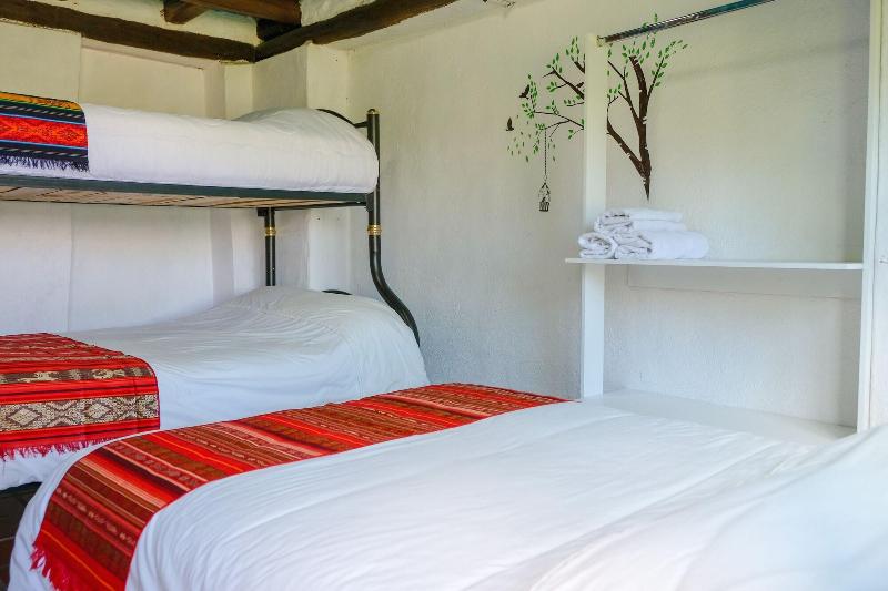 Hostal Colibrí Aeropuerto - Hostel image