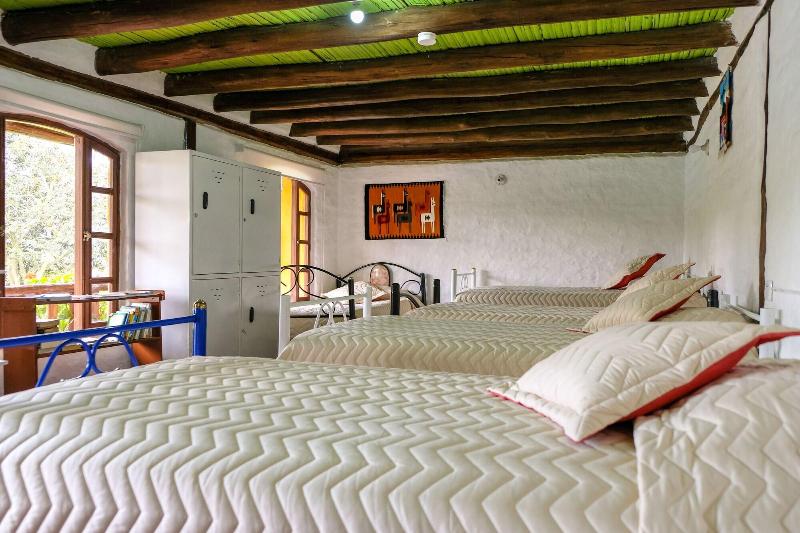 Hostal Colibrí Aeropuerto - Hostel image