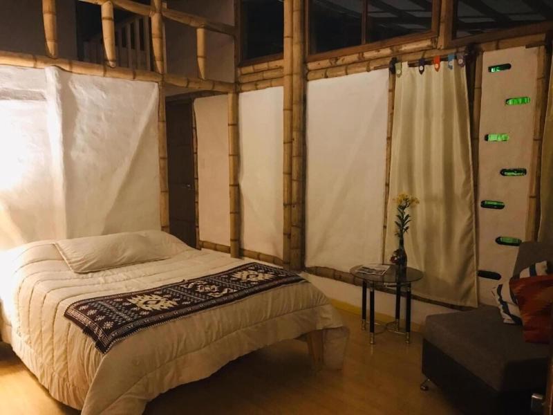 Hostal Colibrí Aeropuerto - Hostel image