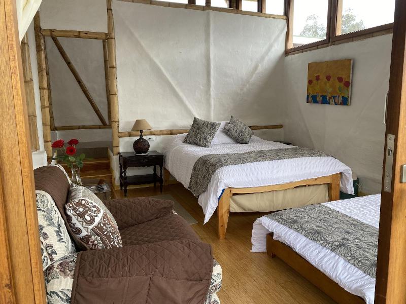 Hostal Colibrí Aeropuerto - Hostel image