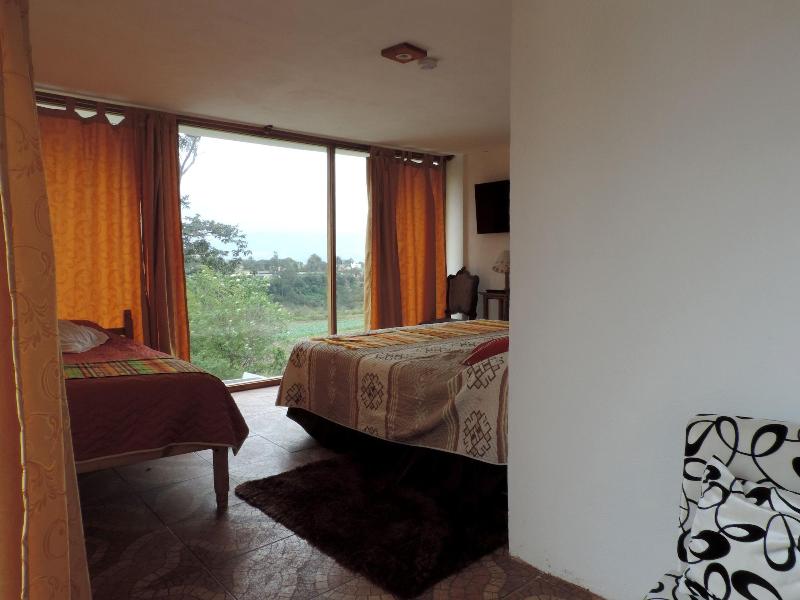 Hostal Colibrí Aeropuerto - Hostel image