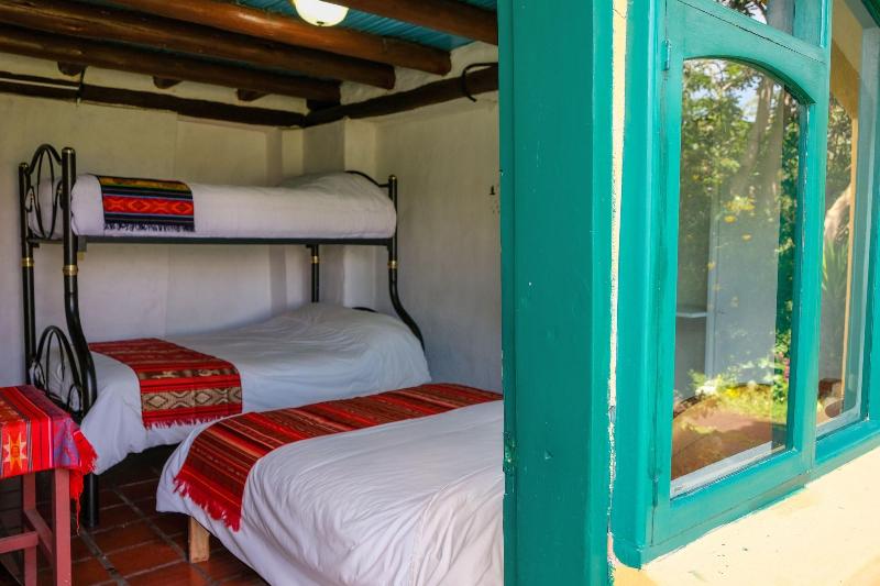 Hostal Colibrí Aeropuerto - Hostel image
