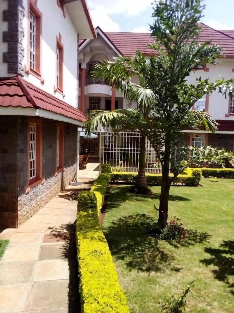 Villa Leone image