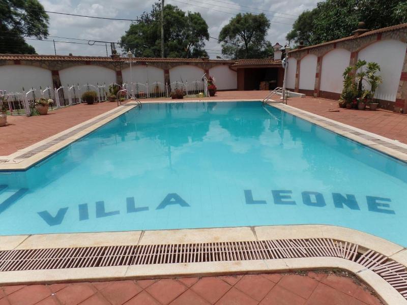 Villa Leone image