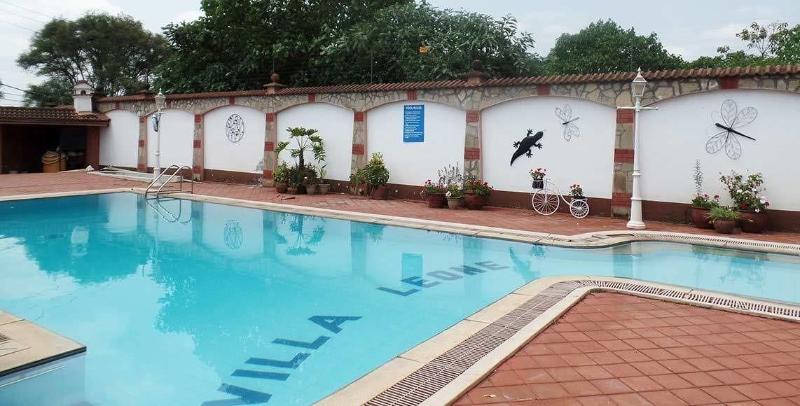 Villa Leone image