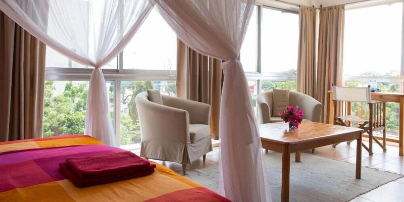 Q-Bar & Guest House image