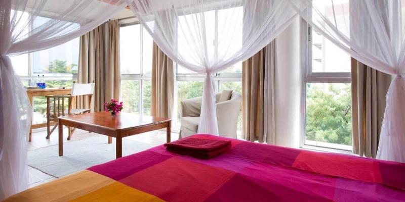 Q-Bar & Guest House image