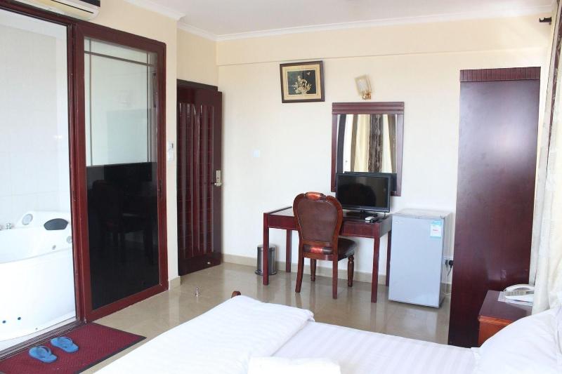 Mic Hotel image