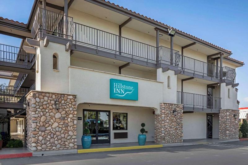 Hillstone Inn image